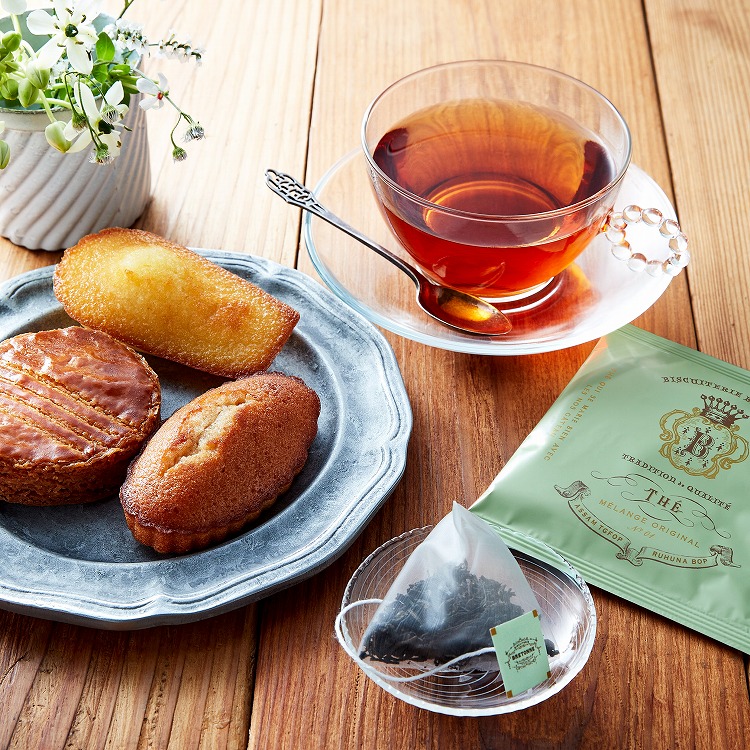 [ビスキュイテリエ　ブルトンヌ]ブルトンヌ・ポシェット～焼き菓子と紅茶～