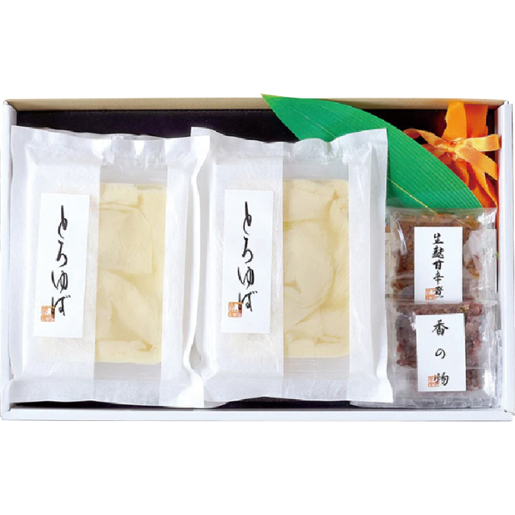 ＜下鴨茶寮＞料亭のとろゆば御飯