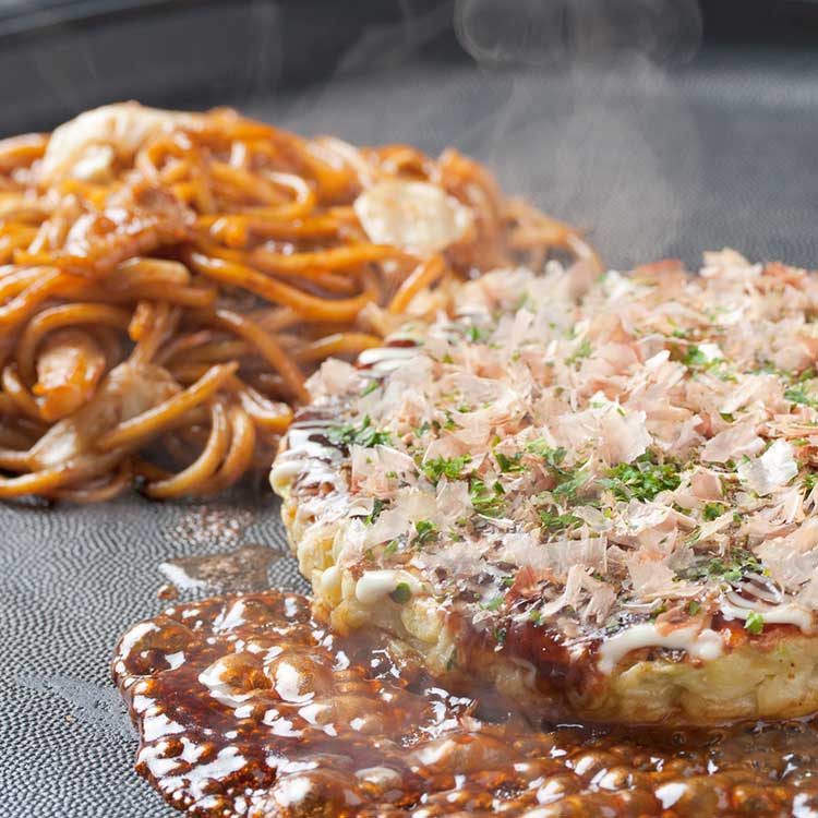 大阪「千房」　お好み焼豚玉・焼そばセット