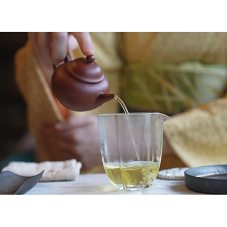 違いを楽しむ「香り」の世界～台湾・中国　烏龍茶飲み比べ～＜新宿店セミナー予約＞