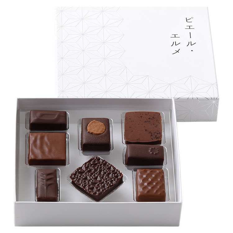 ［Ｍａｄｅ　ｉｎ　ピエール・エルメ］チョコレート８個詰合わせ
